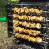 Jak vyrobit vertikální gril vlastníma rukama: kresba s rozměry